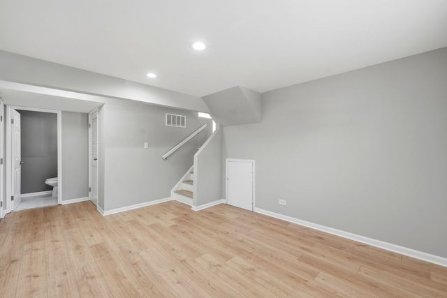 17690 HILLCREST Drive, Country Club Hills, IL 60478