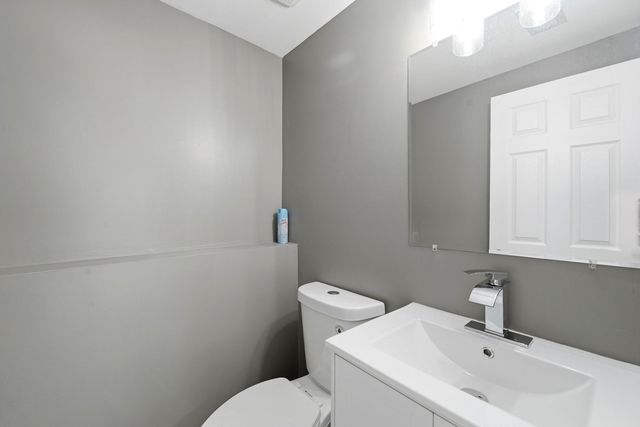 17690 HILLCREST Drive, Country Club Hills, IL 60478