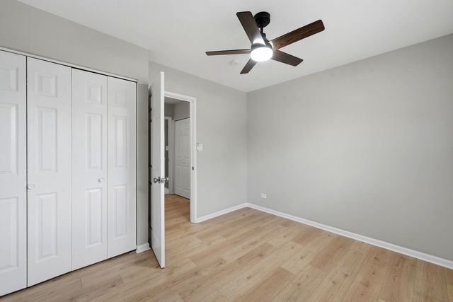 17690 HILLCREST Drive, Country Club Hills, IL 60478