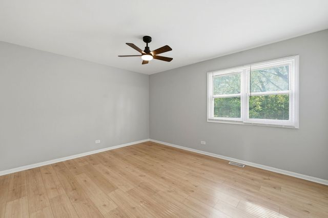 17690 HILLCREST Drive, Country Club Hills, IL 60478