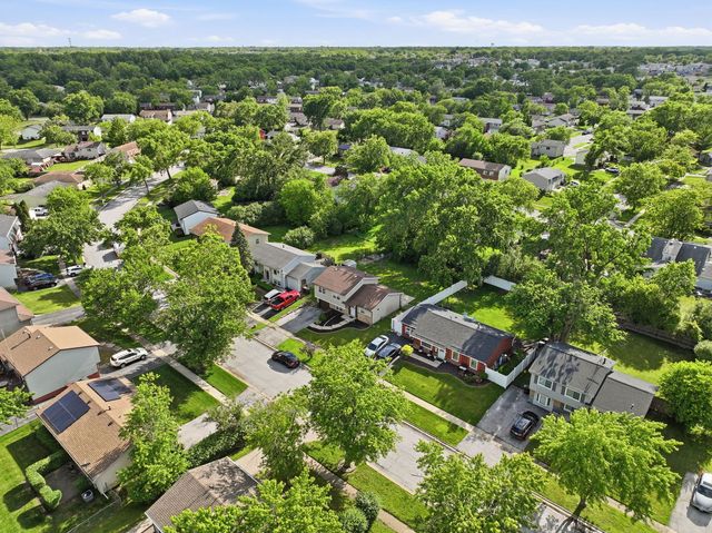17690 HILLCREST Drive, Country Club Hills, IL 60478