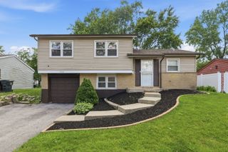 17690 HILLCREST Drive, Country Club Hills, IL 60478