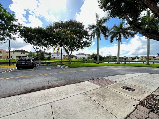 7988 SW 165 CT, Miami, FL 33193