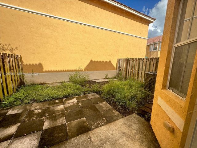 7988 SW 165 CT, Miami, FL 33193