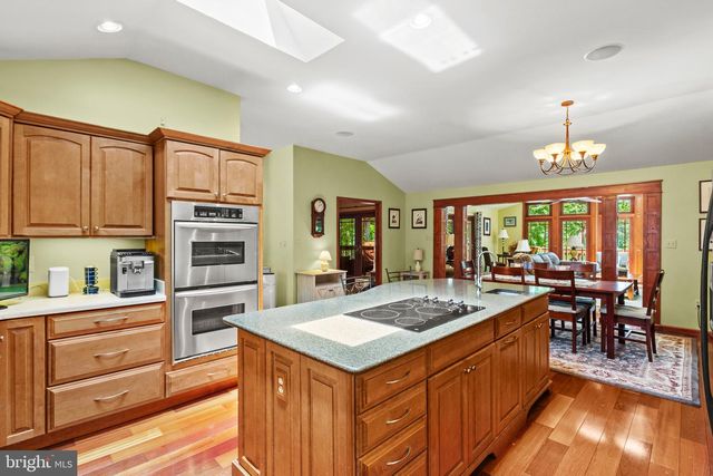 322 LAKE CAROLINE DR, Ruther Glen, VA 22546