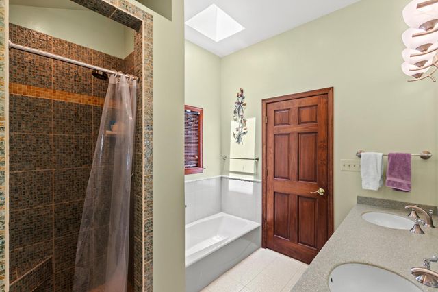 322 LAKE CAROLINE DR, Ruther Glen, VA 22546