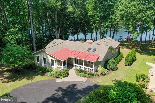 322 LAKE CAROLINE DR, Ruther Glen, VA 22546