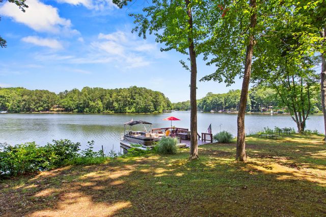 322 LAKE CAROLINE DR, Ruther Glen, VA 22546