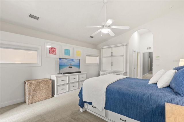 512 CLARENDON AVENUE, Winter Park, FL 32789