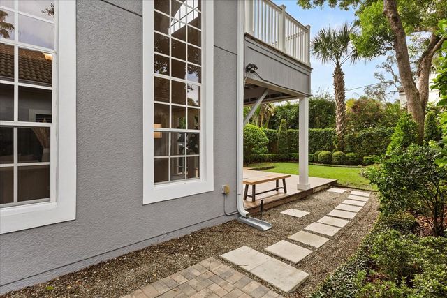 512 CLARENDON AVENUE, Winter Park, FL 32789