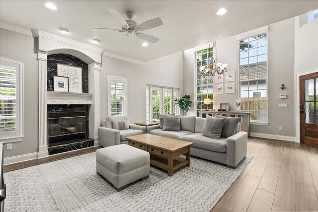 512 CLARENDON AVENUE, Winter Park, FL 32789