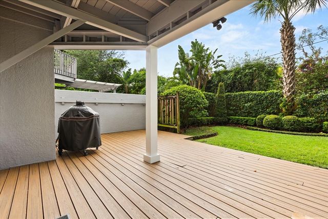 512 CLARENDON AVENUE, Winter Park, FL 32789