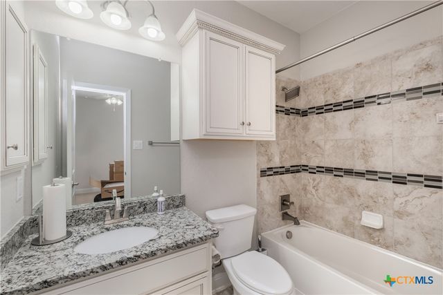 407 Mission Hill Run, New Braunfels, TX 78132