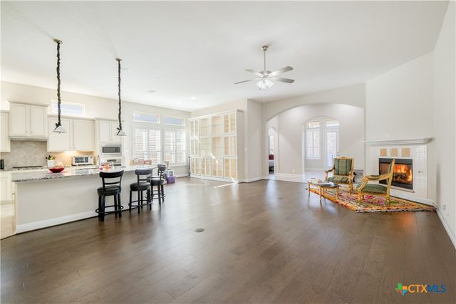 407 Mission Hill Run, New Braunfels, TX 78132