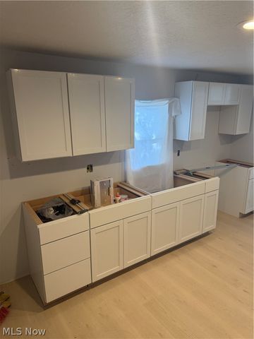 2069 E 29th Street, Lorain, OH 44055