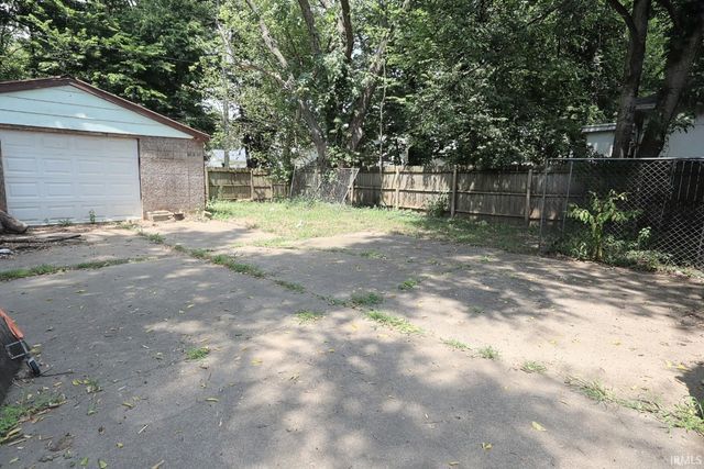 1609 S Morton Avenue, Evansville, IN 47713