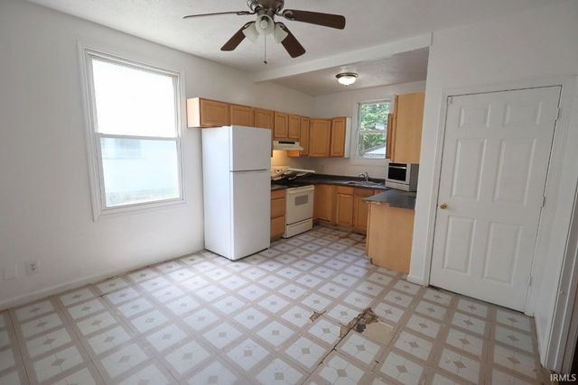 1609 S Morton Avenue, Evansville, IN 47713