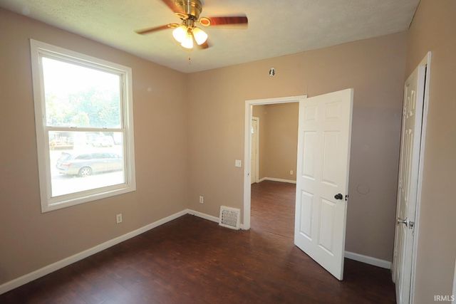1609 S Morton Avenue, Evansville, IN 47713