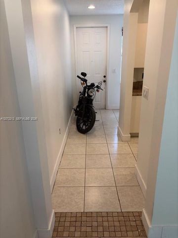 2245 NE 42nd Avenue, Homestead, FL 33033