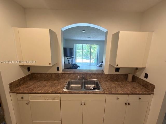 2245 NE 42nd Avenue, Homestead, FL 33033