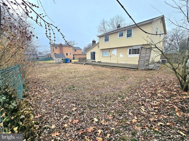 4 ANVIL CT, Cherry Hill, NJ 08003