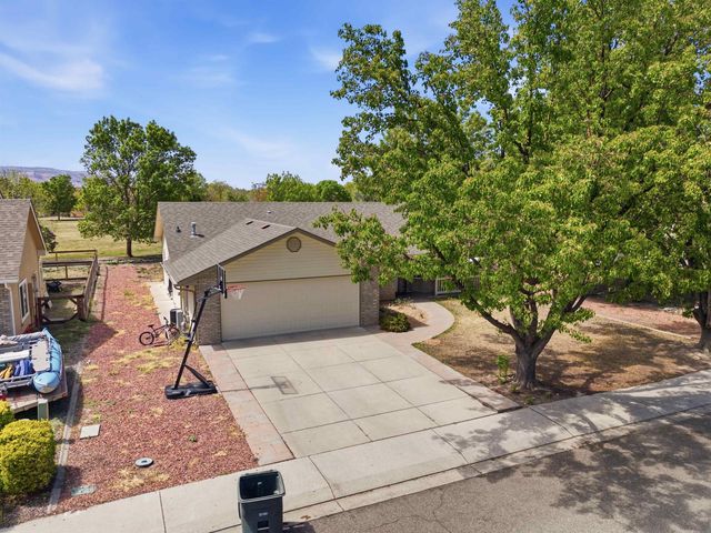729 Monument View Drive, Grand Junction, CO 81505