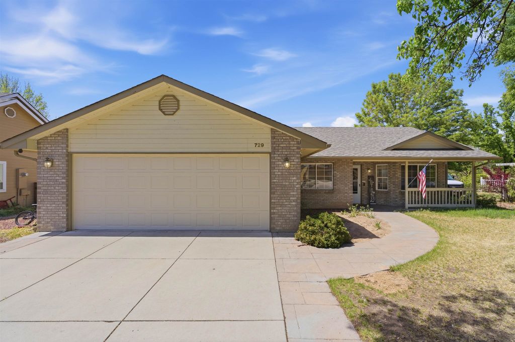 729 Monument View Drive, Grand Junction, CO 81505