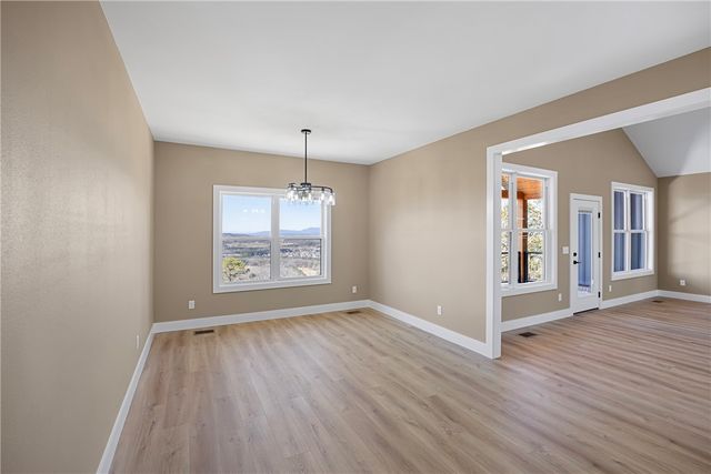 3350 Crow Mountain Road, Russellville, AR 72802