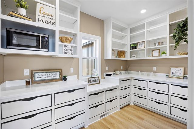 3350 Crow Mountain Road, Russellville, AR 72802