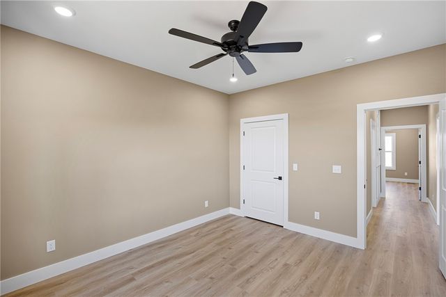 3350 Crow Mountain Road, Russellville, AR 72802