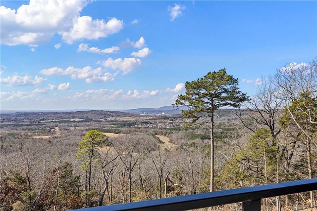 3350 Crow Mountain Road, Russellville, AR 72802