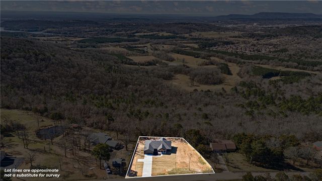 3350 Crow Mountain Road, Russellville, AR 72802