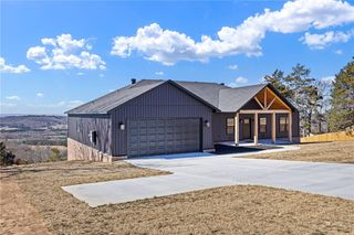 3350 Crow Mountain Road, Russellville, AR 72802