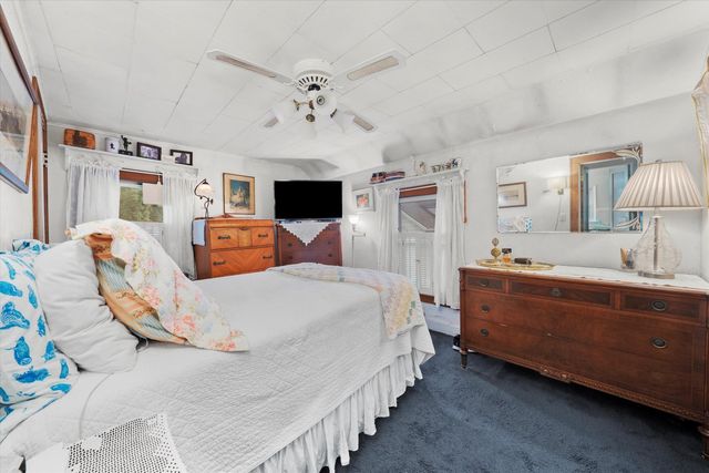 10218 S Prospect Avenue, Chicago, IL 60643