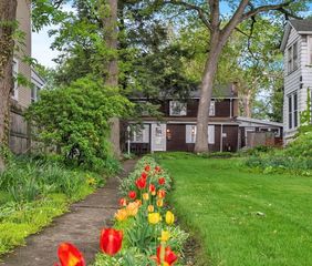 10218 S Prospect Avenue, Chicago, IL 60643