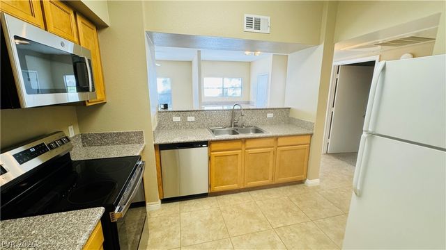 45 Maleena Mesa Street 518, Henderson, NV 89074