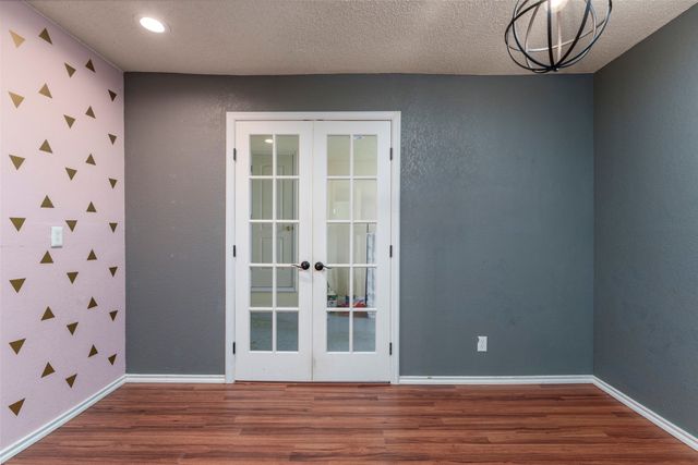 5300 Queenlily Court, Arlington, TX 76018