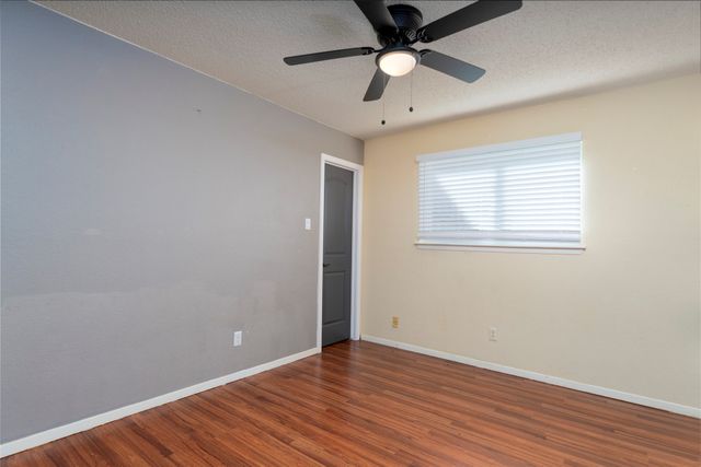 5300 Queenlily Court, Arlington, TX 76018