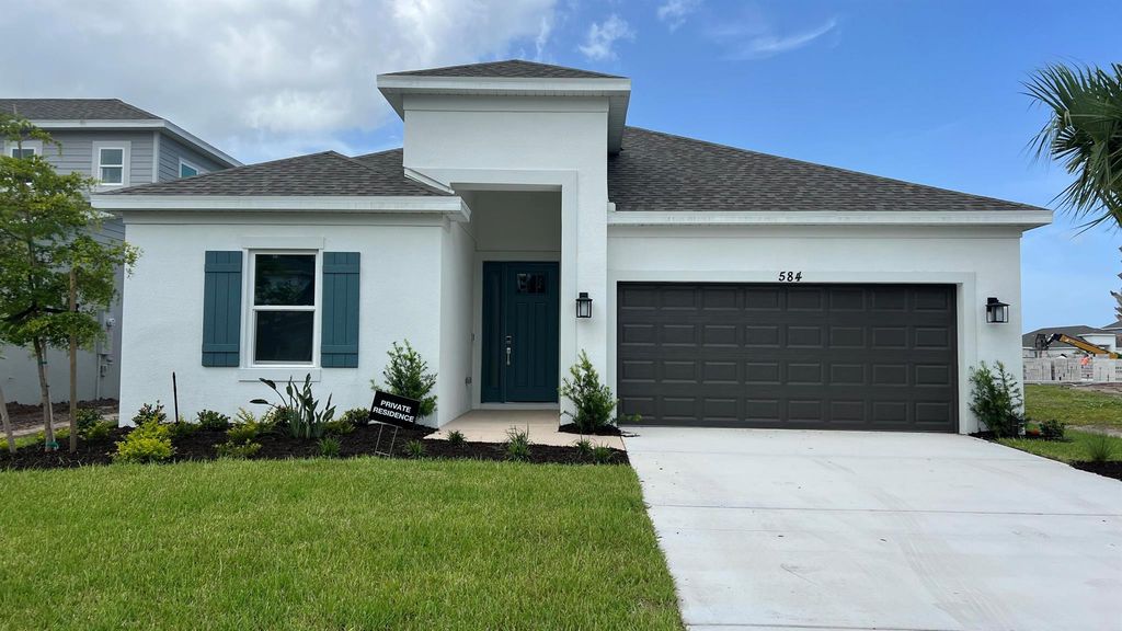 584 SE Ranch Oak Circle, Port St Lucie, FL 34984