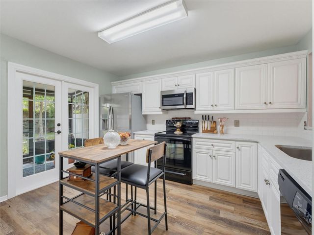 5100 BURCHETTE ROAD 905, Tampa, FL 33647