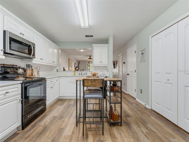 5100 BURCHETTE ROAD 905, Tampa, FL 33647