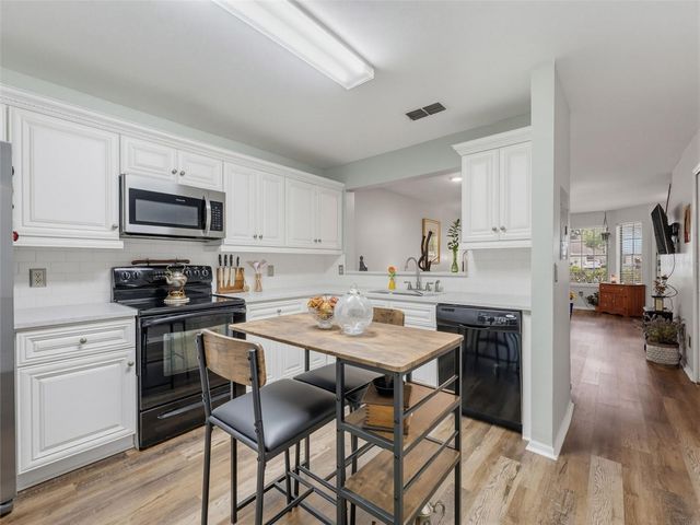 5100 BURCHETTE ROAD 905, Tampa, FL 33647