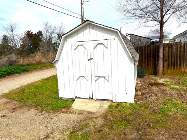 145 Kelli Circle, Hollister, MO 65672