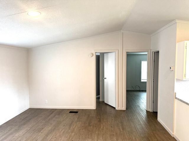 145 Kelli Circle, Hollister, MO 65672