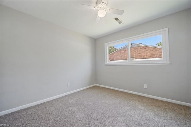 72 Stanley DR, Newport News, VA 23608