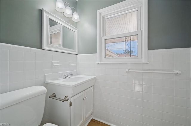 72 Stanley DR, Newport News, VA 23608