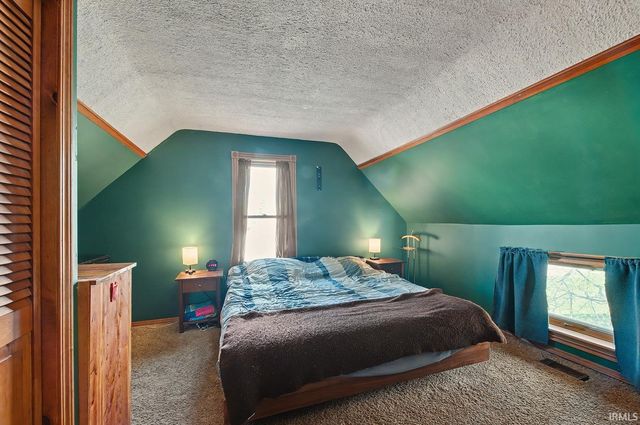 727 Main Street, Dayton, IN 47941