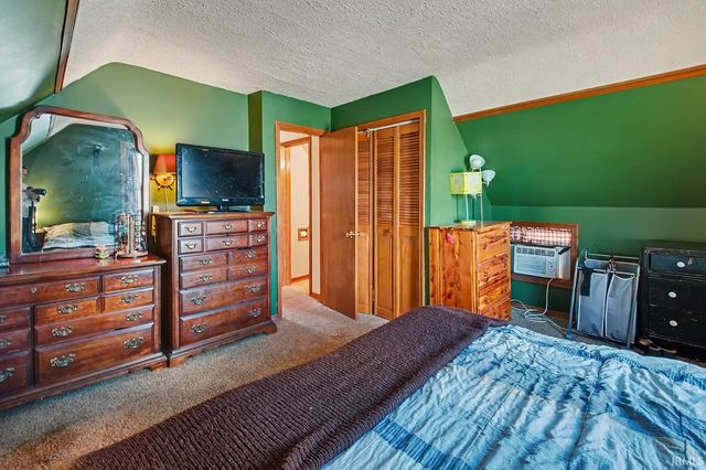 727 Main Street, Dayton, IN 47941