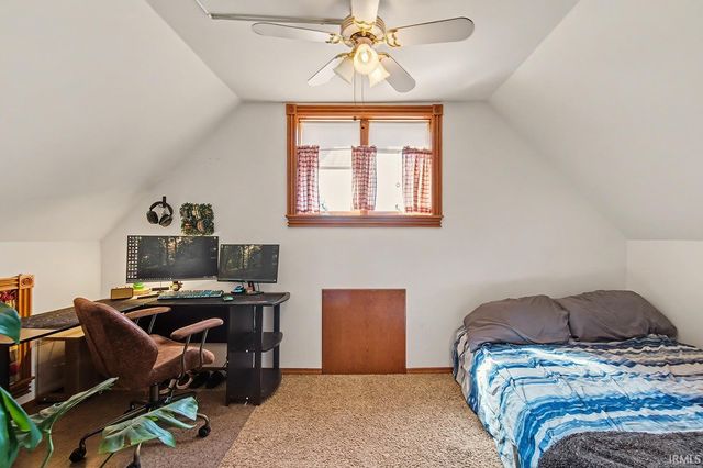 727 Main Street, Dayton, IN 47941