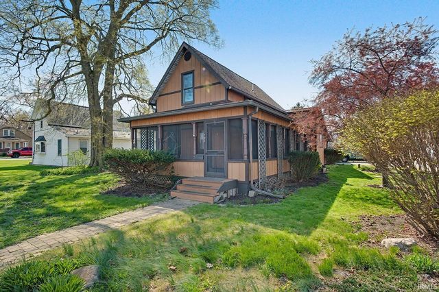 727 Main Street, Dayton, IN 47941